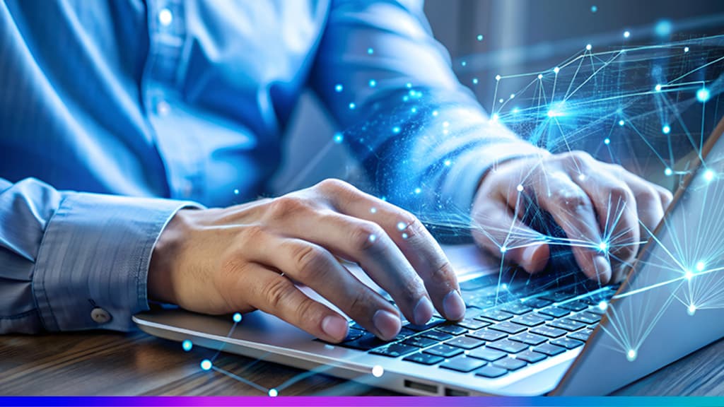 Pessoa interagindo com um laptop, tocando em ícones digitais flutuantes relacionados a vendas, como gráfico de desempenho, carrinho de compras, aperto de mãos e "Sales Performance" em destaque. Representa o conceito de automação e análise de performance em vendas.